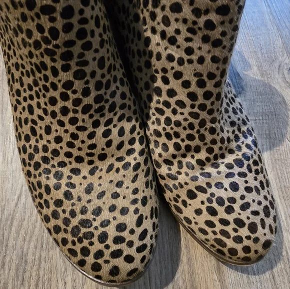⚡️Michael Shannon Spotted Animal Print Calfskin Booties - Size 9½ - Picture 4 of 5